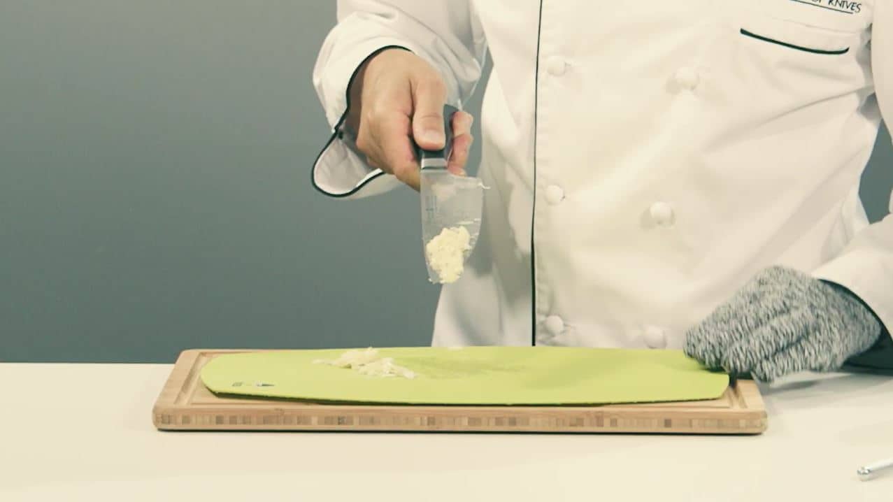Quick Tip - How to Paste Garlic With a Chef Knife (Video)